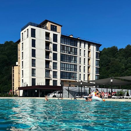 Жк «Сонячний Квартал» Apartment Solochin Bagian luar foto