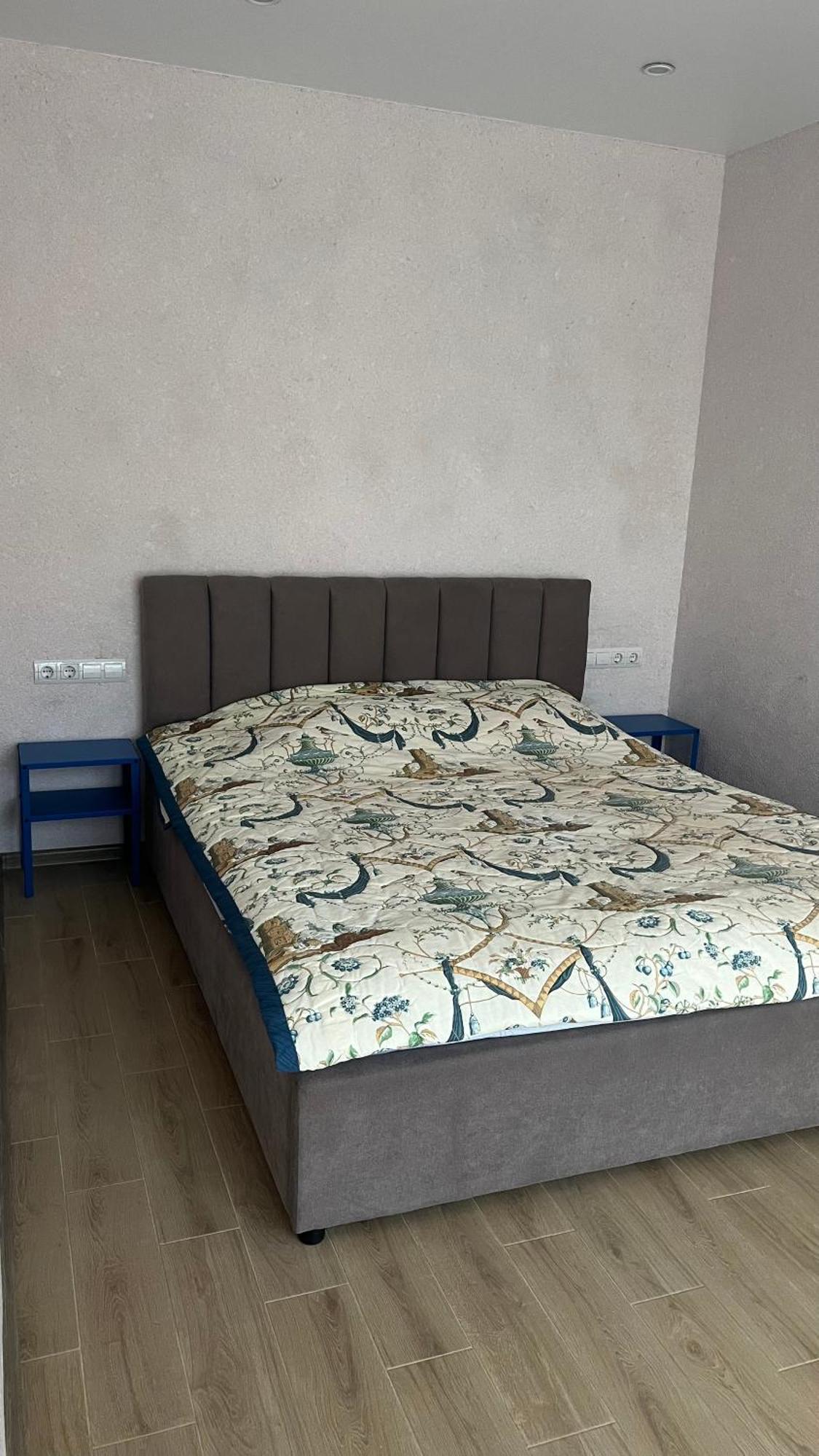 Жк «Сонячний Квартал» Apartment Solochin Bagian luar foto