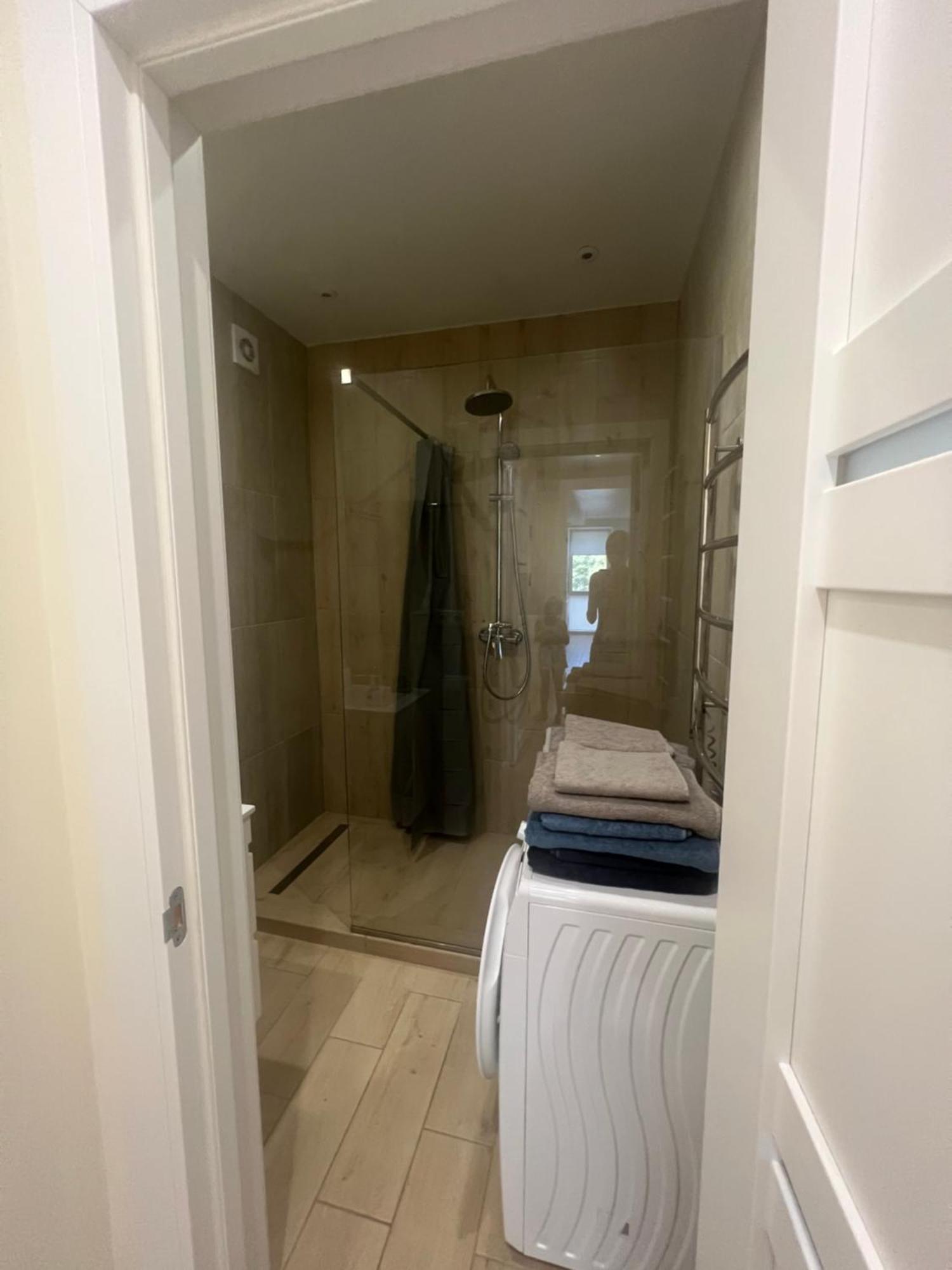 Жк «Сонячний Квартал» Apartment Solochin Bagian luar foto