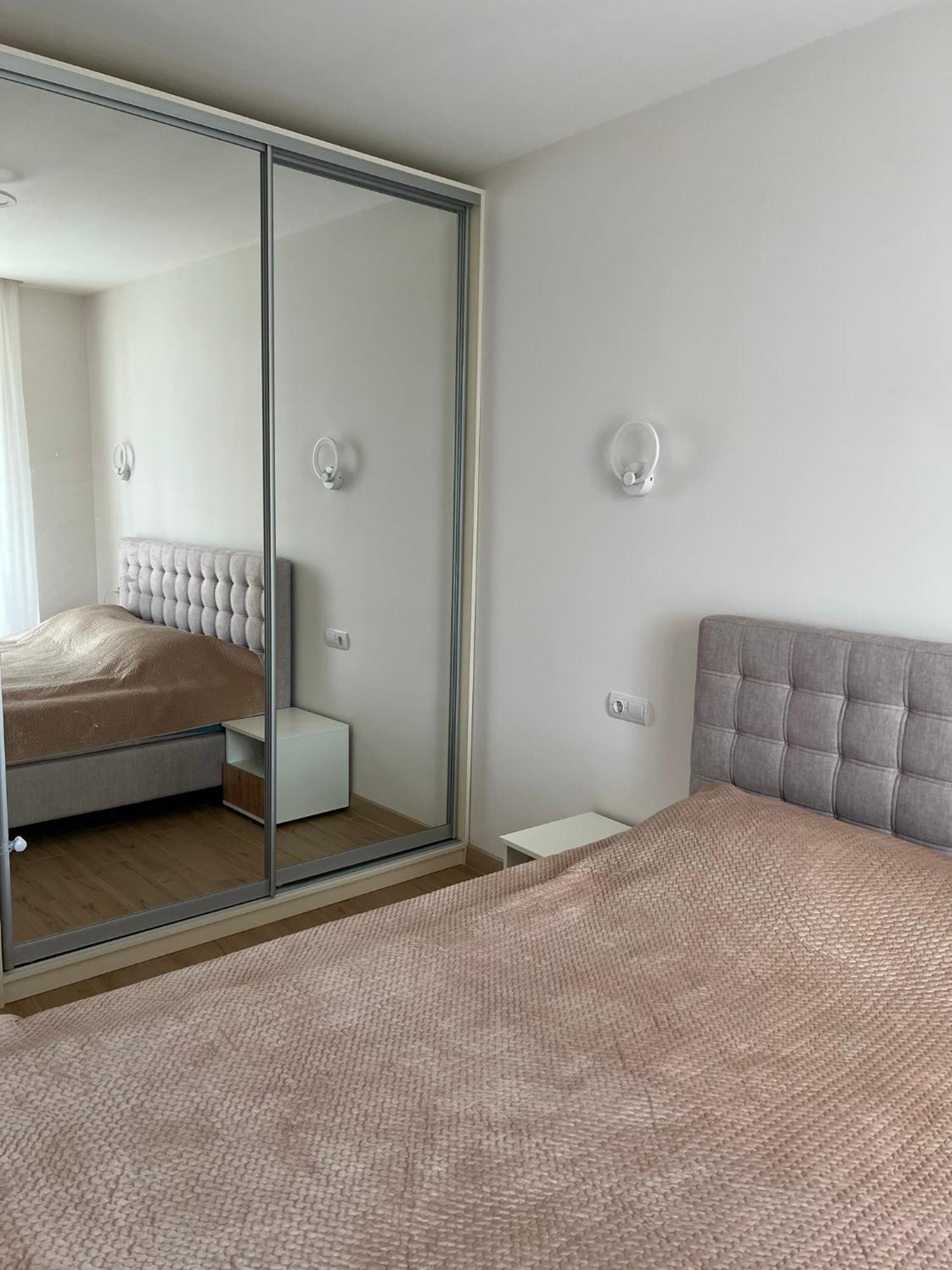 Жк «Сонячний Квартал» Apartment Solochin Bagian luar foto