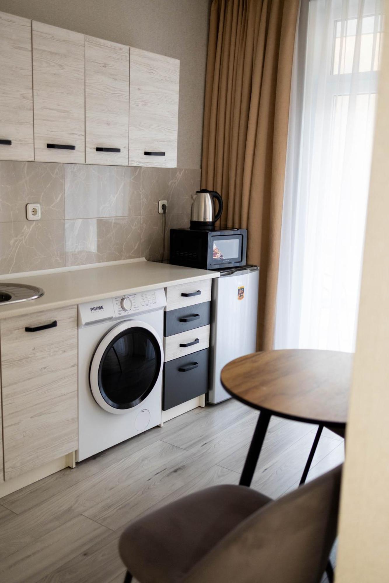 Жк «Сонячний Квартал» Apartment Solochin Bagian luar foto